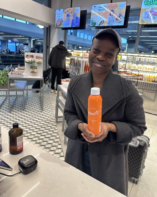A special moment at @flysfo T3F! 📖🧡 
Author @olufunke.grace.bankole stopped by Pronto to share her excitement—she just spotted her newly published book, The Edge of Water, on the shelves at the nearby Compass Books! Her powerful story follows her journey of building a life in the U.S. after immigrating from Nigeria during Hurricane Katrina.
Congratulations, Olufunke! We’re honored to share in this milestone with you.
#theedgeofwater #olunfunkegracebankole #pronto #prontoprovisions #neighborhoodmarketplace #prontosfo #ACDBE #elevategourmetbrands
#SFO #flysfo #sanfrancisco #sanfranciscointernationalairport